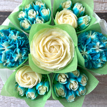 Load image into Gallery viewer, Blue and White Flower Bouquet

